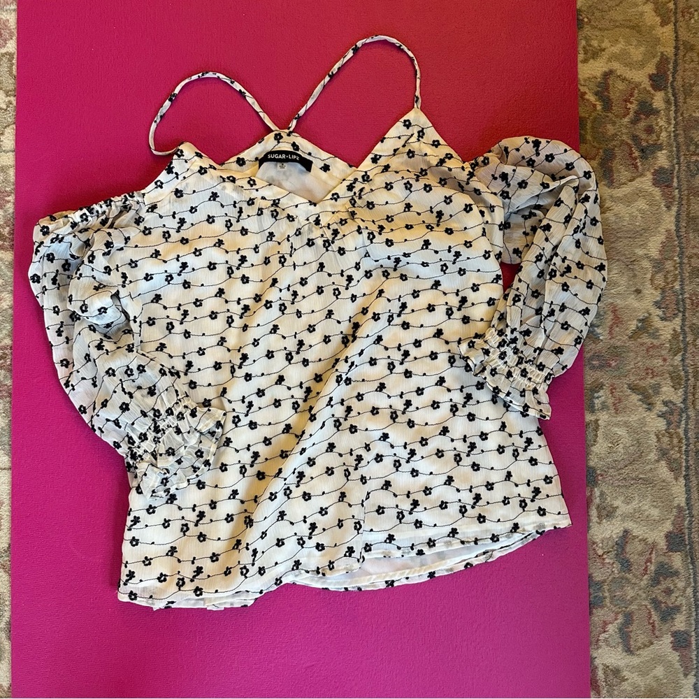 Sugar lips Cold Shoulder Embroidered Floral Top